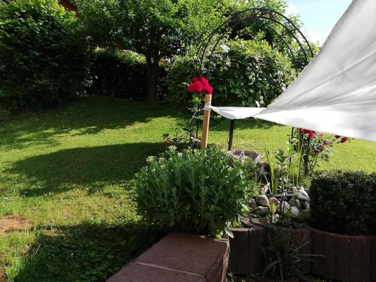 Am Waldrand Kalletal